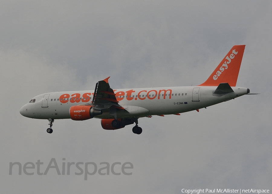 easyJet Airbus A320-214 (G-EZWA) | Photo 116672