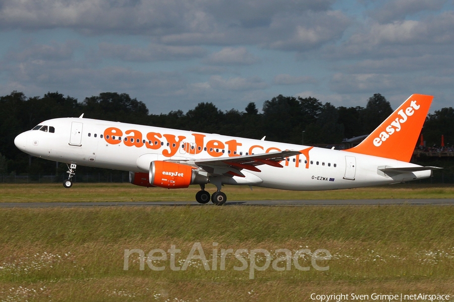 easyJet Airbus A320-214 (G-EZWA) | Photo 169860