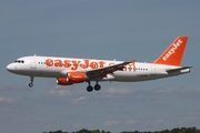 easyJet Airbus A320-214 (G-EZWC) at  Hamburg - Fuhlsbuettel (Helmut Schmidt), Germany