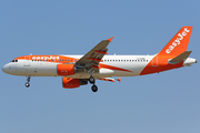 easyJet Airbus A320-214 (G-EZWD) at  Barcelona - El Prat, Spain