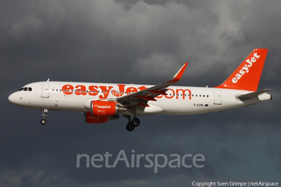 easyJet Airbus A320-214 (G-EZWL) | Photo 85437