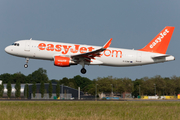 easyJet Airbus A320-214 (G-EZWP) at  Amsterdam - Schiphol, Netherlands