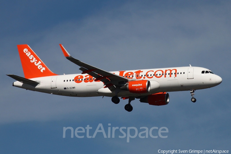 easyJet Airbus A320-214 (G-EZWR) | Photo 121093