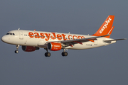 easyJet Airbus A320-214 (G-EZWT) at  Gran Canaria, Spain