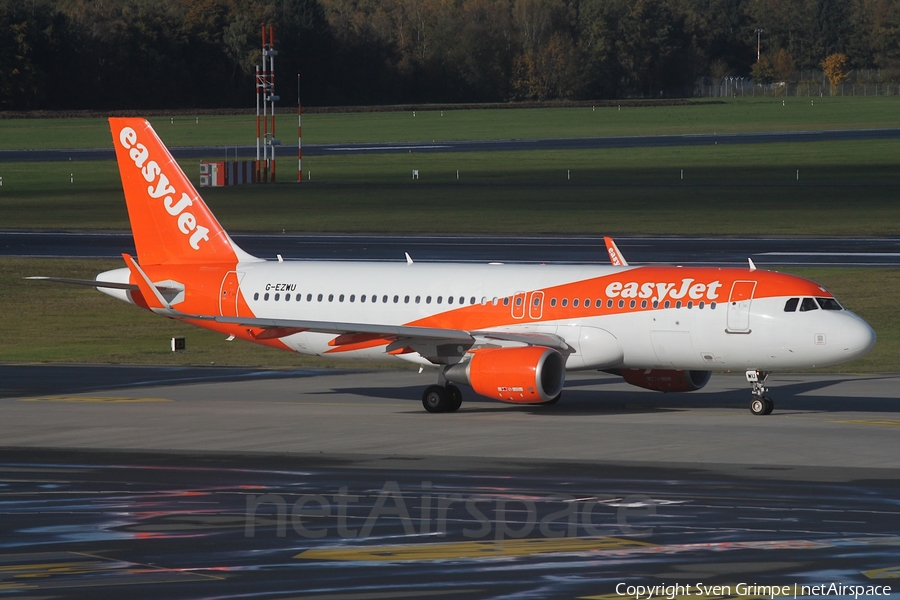 easyJet Airbus A320-214 (G-EZWU) | Photo 599473