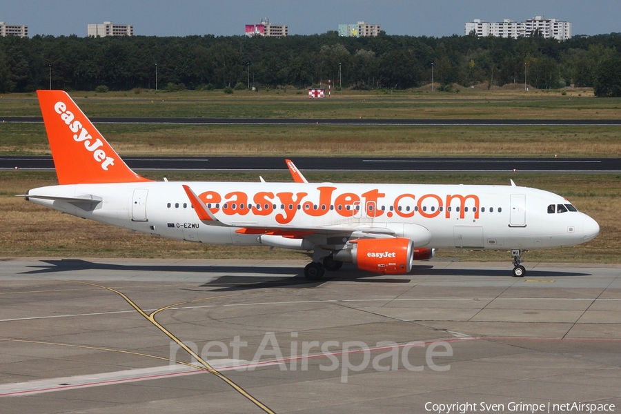 easyJet Airbus A320-214 (G-EZWU) | Photo 259338