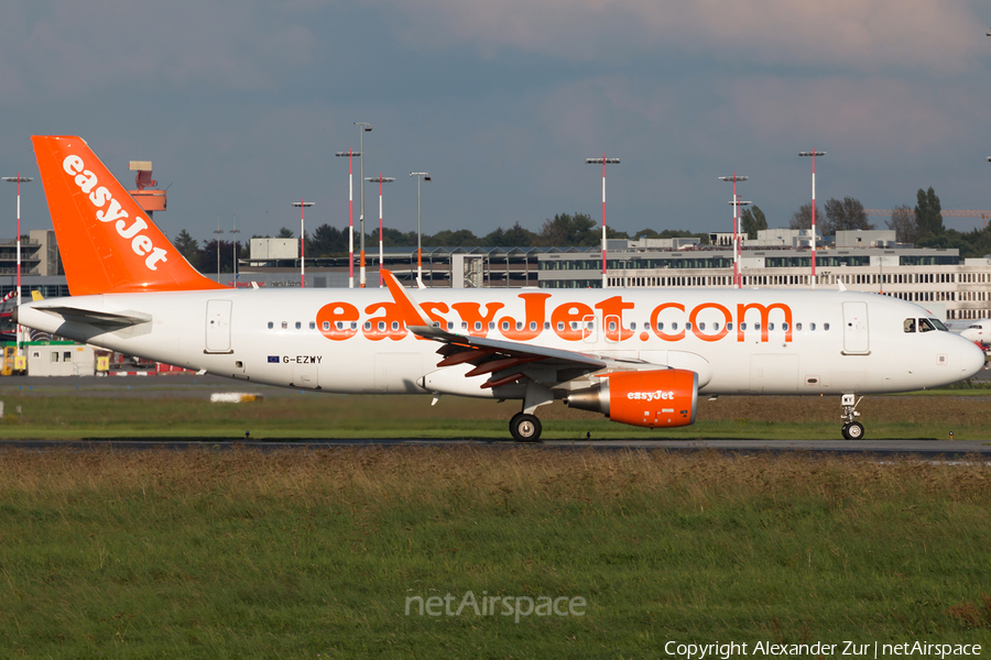 easyJet Airbus A320-214 (G-EZWY) | Photo 187620