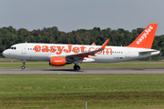 easyJet Airbus A320-214 (G-EZWY) at  Hamburg - Fuhlsbuettel (Helmut Schmidt), Germany