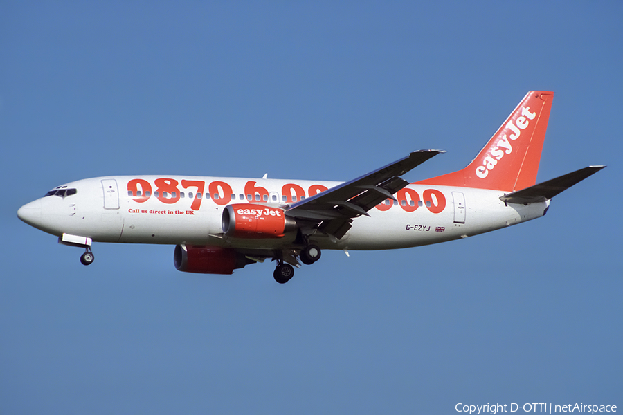 easyJet Boeing 737-33V (G-EZYJ) | Photo 415832