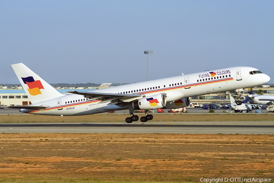 Flying Colours Airlines Boeing 757-28A (G-FCLH) | Photo 426485