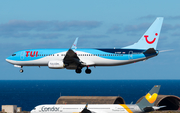 Thomson Airways Boeing 737-8K5 (G-FDZF) at  Gran Canaria, Spain