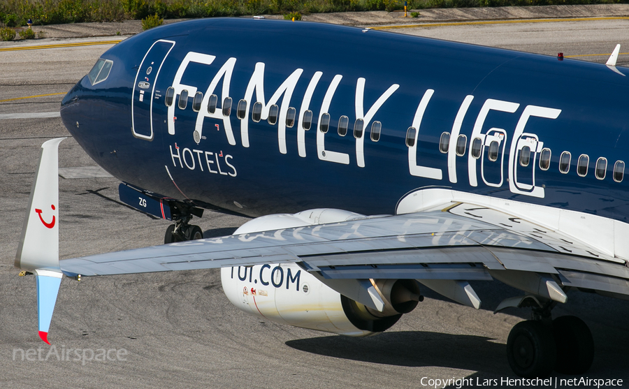 TUI Airways UK Boeing 737-8K5 (G-FDZG) | Photo 355151