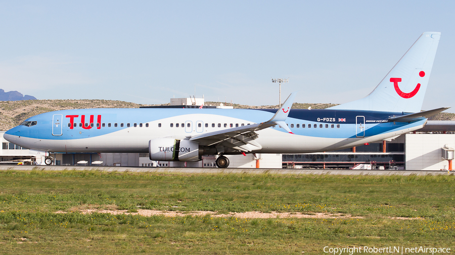 TUI Airways UK Boeing 737-8K5 (G-FDZS) | Photo 591179