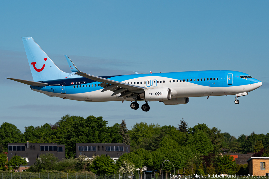 TUI Airways UK Boeing 737-8K5 (G-FDZX) | Photo 385945