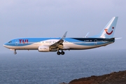 Sunwing Airlines Boeing 737-8K5 (G-FDZZ) at  Gran Canaria, Spain