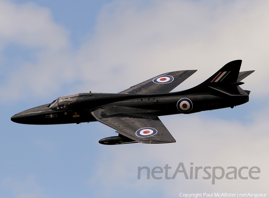 (Private) Hawker Hunter T.7 (G-FFOX) | Photo 18106