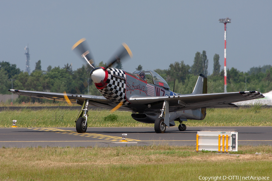 (Private) North American P-51D Mustang (G-HAEC) | Photo 292602