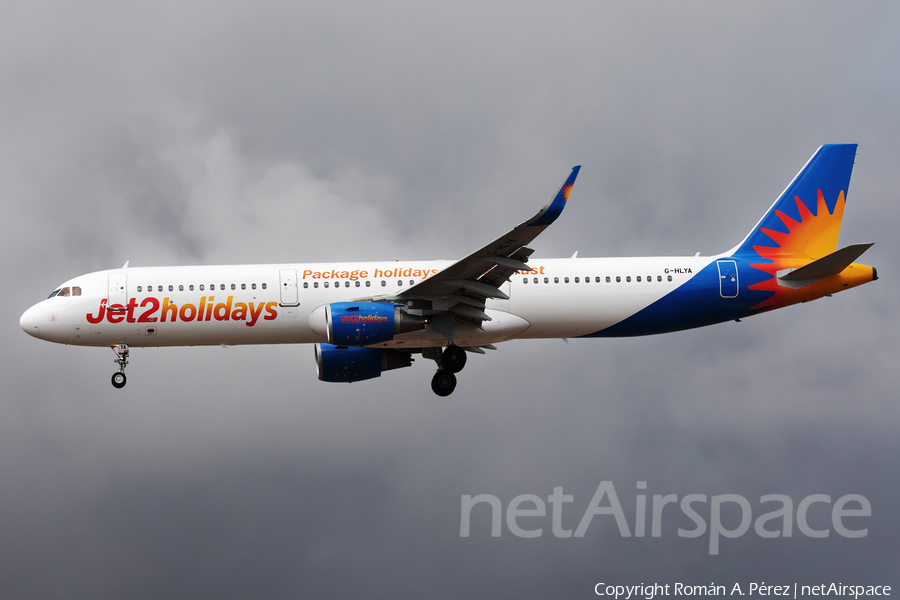 Jet2 Airbus A321-211 (G-HLYA) | Photo 541642