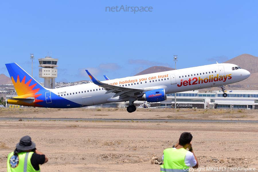 Jet2 Airbus A321-211 (G-HLYB) | Photo 654625