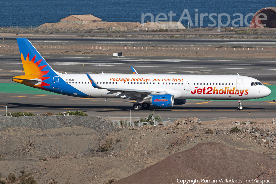 Jet2 Airbus A321-211 (G-HLYF) | Photo 496225