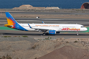 Jet2 Airbus A321-211 (G-HLYF) at  Gran Canaria, Spain