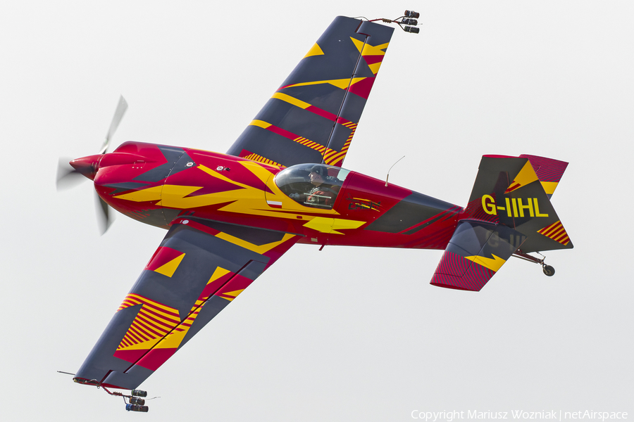 (Private) Extra EA-330SC (G-IIHL) | Photo 661123