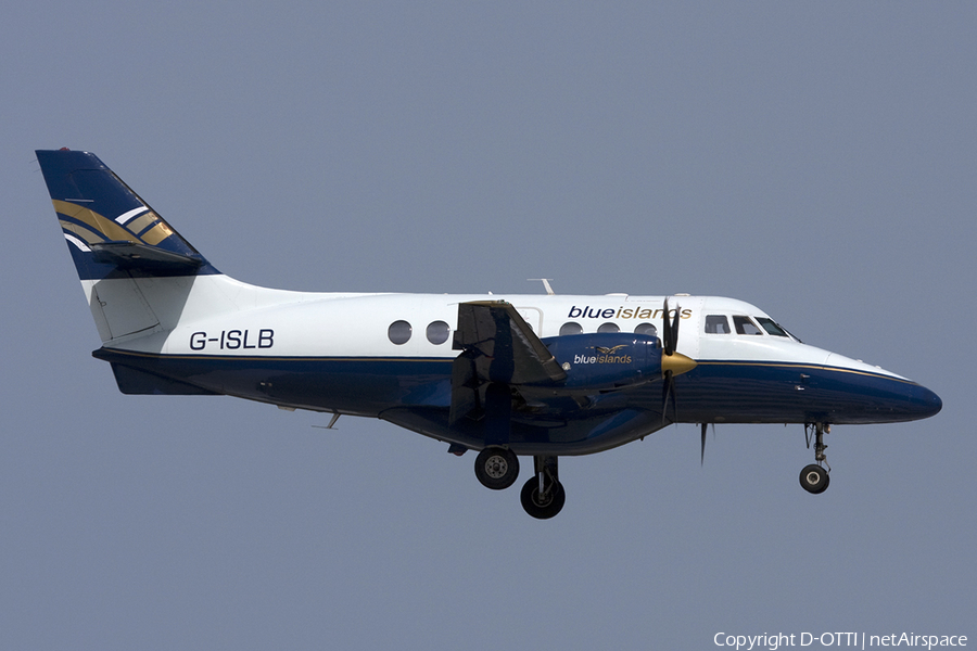 Blue Islands BAe Systems 3201 Super Jetstream 32 (G-ISLB) | Photo 288911