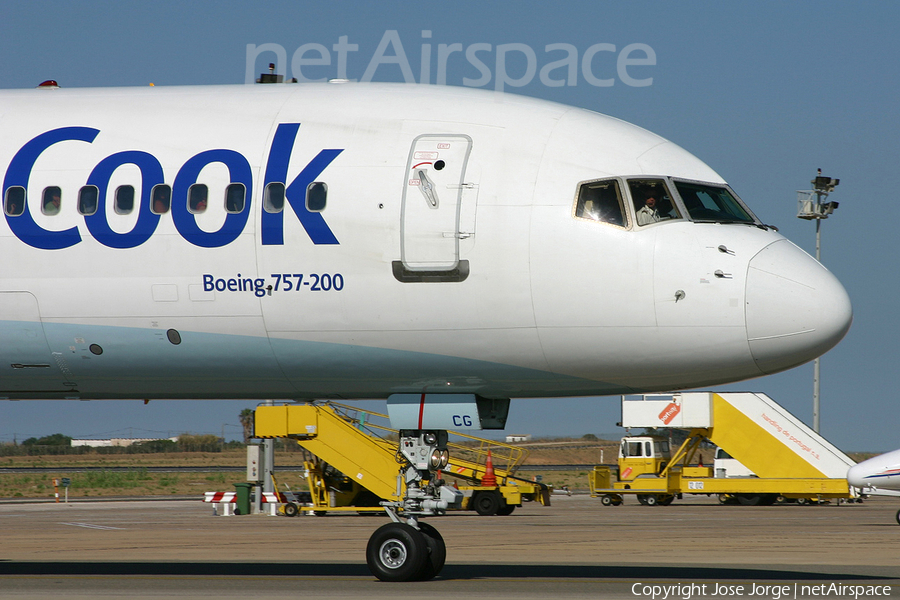 Thomas Cook Airlines Boeing 757-2G5 (G-JMCG) | Photo 388824