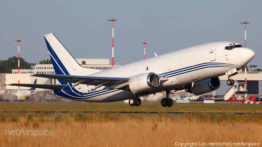 Atlantic Airlines Boeing 737-322(SF) (G-JMCL) | Photo 425560