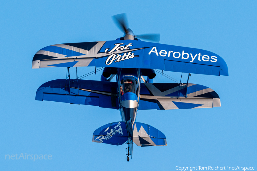(Private) Pitts S-2SE Special (G-JPIT) | Photo 642661