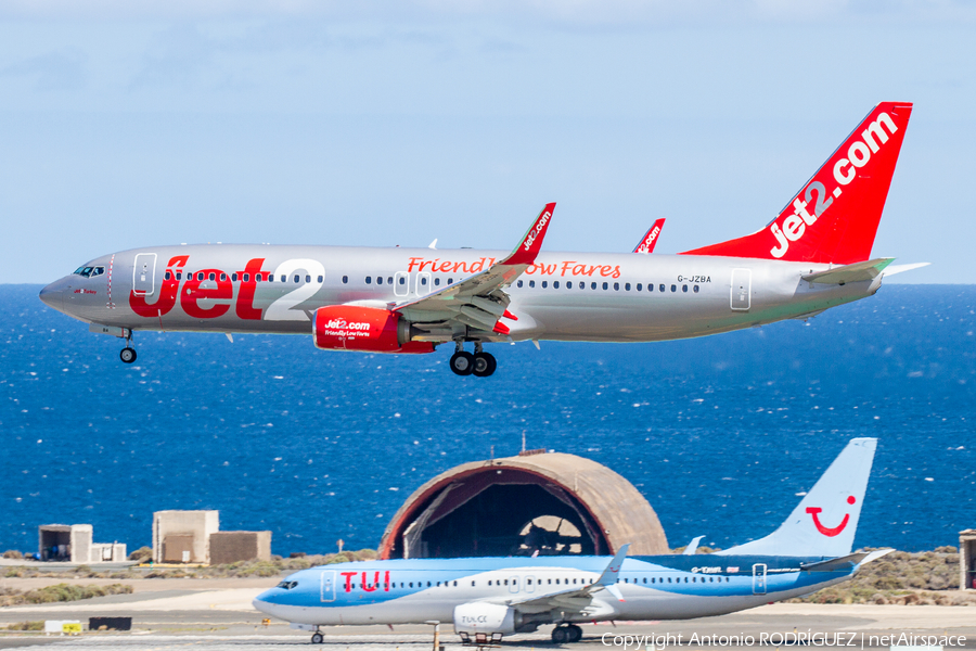 Jet2 Boeing 737-8MG (G-JZBA) | Photo 500973