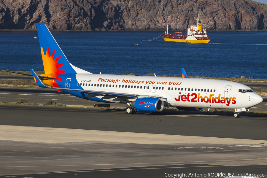 Jet2 Boeing 737-808 (G-JZHD) | Photo 157590