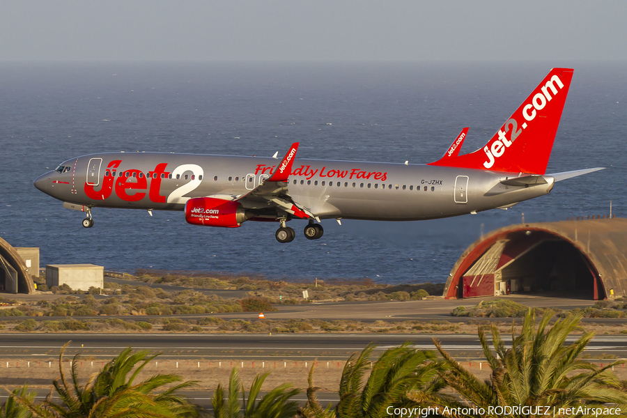 Jet2 Boeing 737-8MG (G-JZHX) | Photo 372503