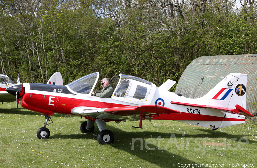 (Private) Scottish Aviation Bulldog 121 (G-KDOG) | Photo 317519