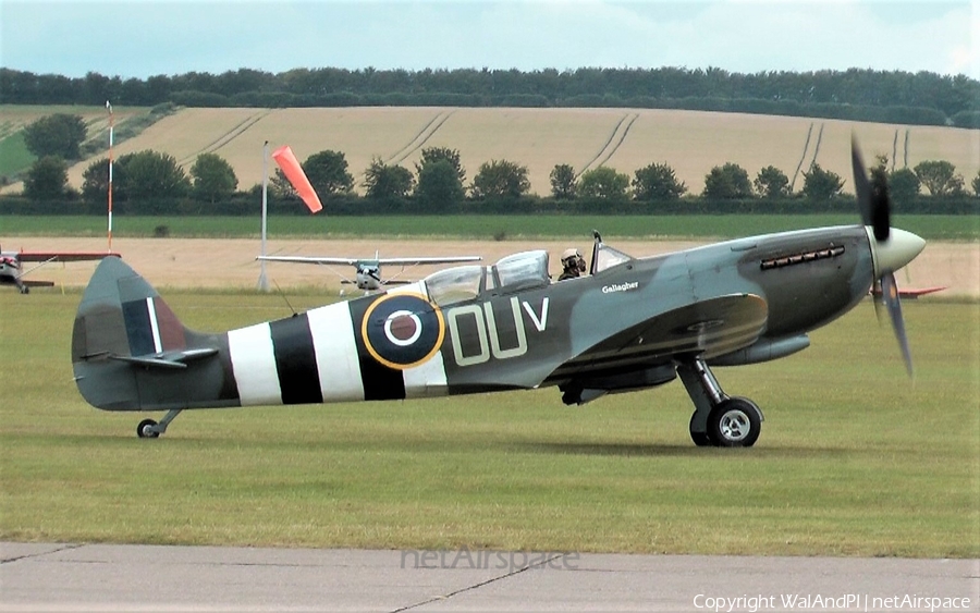 (Private) Supermarine Spitfire TR Mk IX (G-LFIX) | Photo 445607