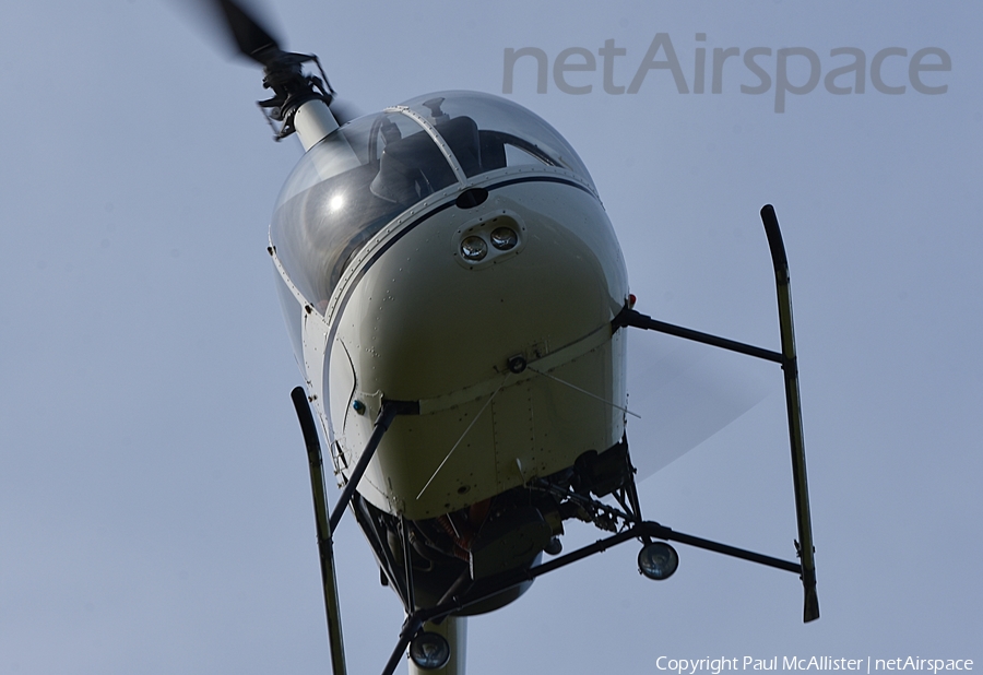 (Private) Robinson R22 Beta II (G-LHCB) | Photo 519364