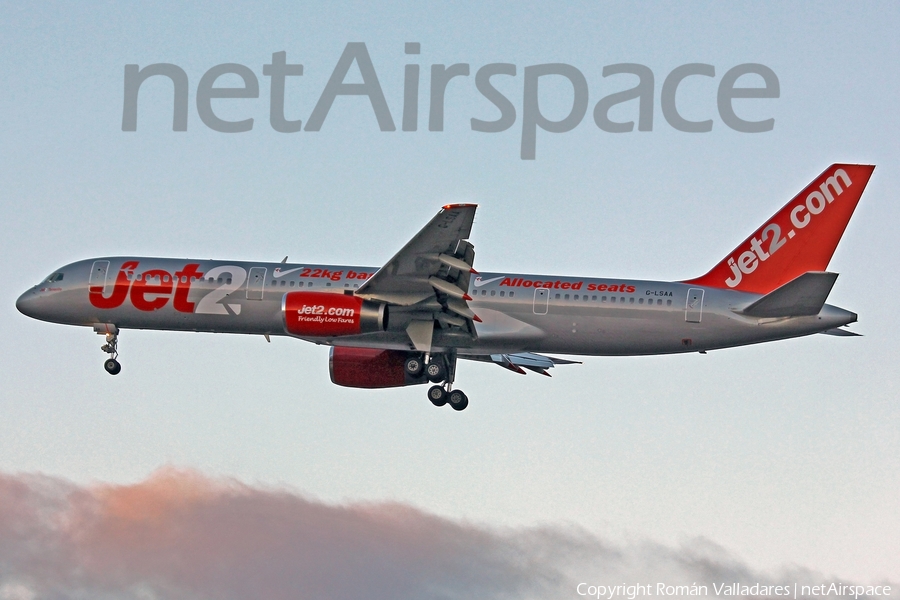 Jet2 Boeing 757-236 (G-LSAA) | Photo 340723
