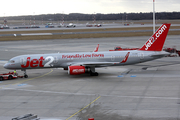 Jet2 Boeing 757-23A (G-LSAC) at  Hamburg - Fuhlsbuettel (Helmut Schmidt), Germany