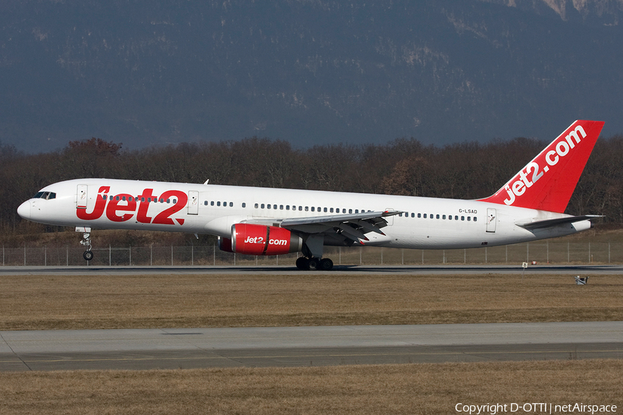 Jet2 Boeing 757-236 (G-LSAD) | Photo 272154