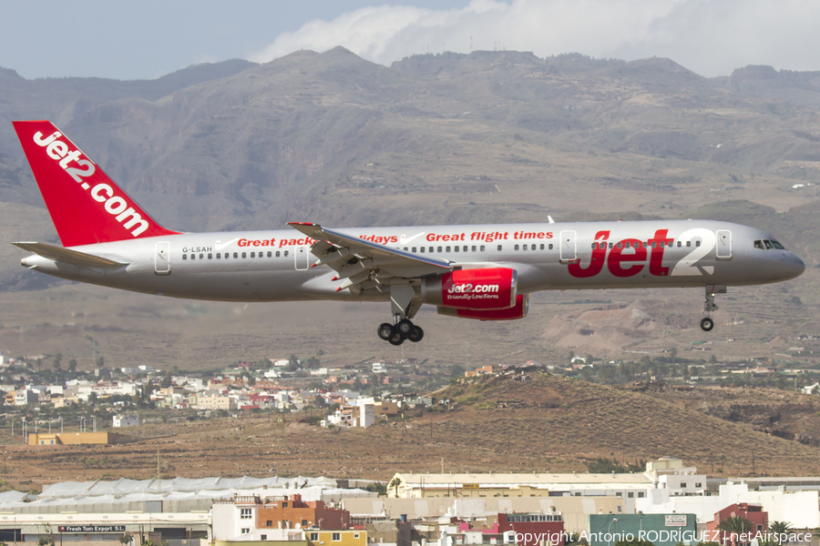 Jet2 Boeing 757-21B (G-LSAH) | Photo 129233