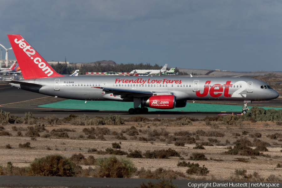 Jet2 Boeing 757-21B (G-LSAH) | Photo 413728