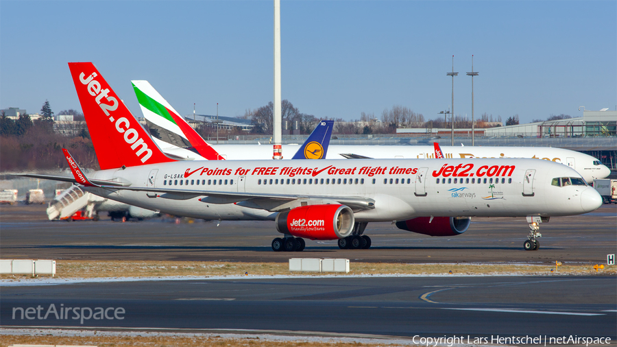 RAK Airways (Jet2) Boeing 757-23N (G-LSAK) | Photo 600251