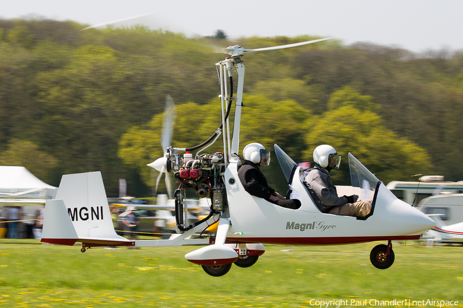 (Private) Magni Gyro M-16C Tandem Trainer (G-MGNI) | Photo 242229