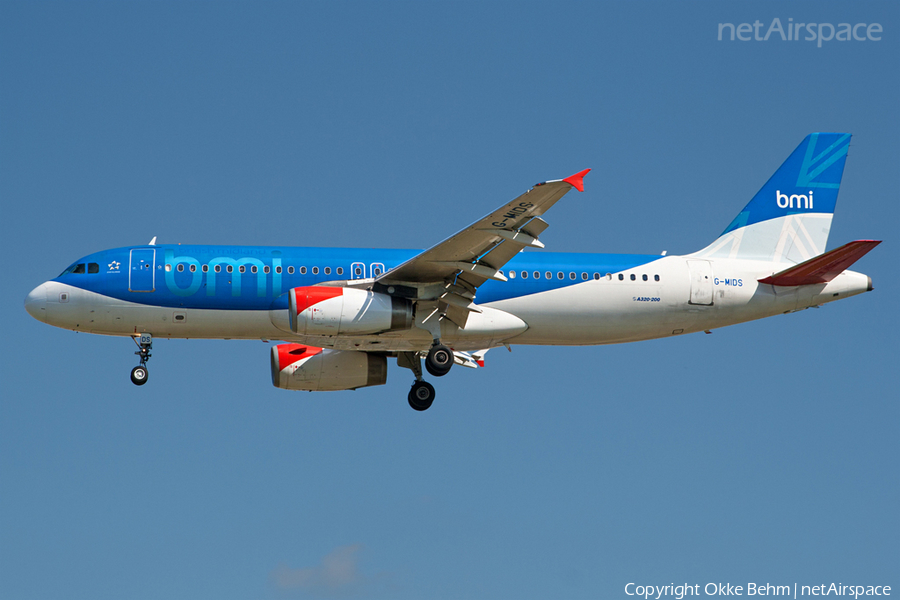 bmi Airbus A320-232 (G-MIDS) | Photo 41808