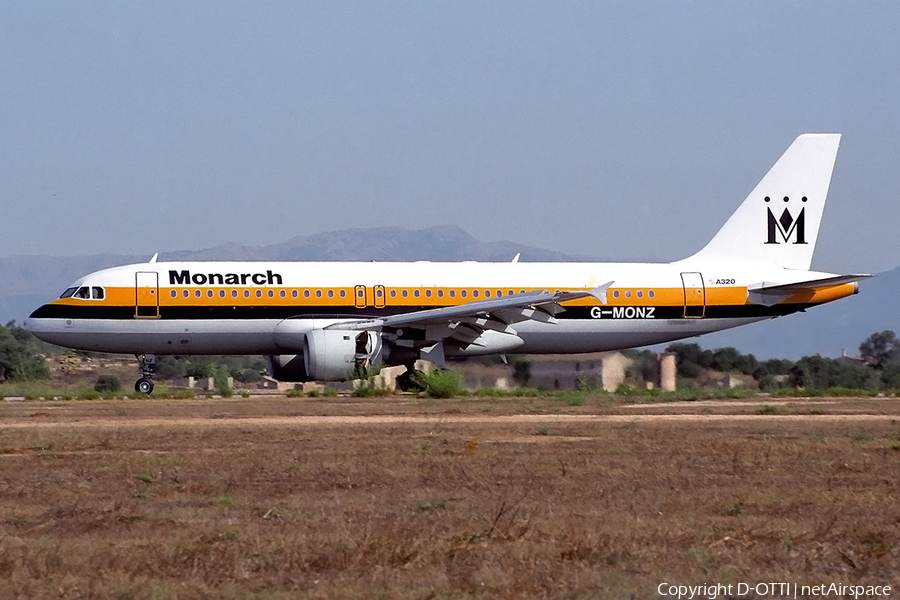 Monarch Airlines Airbus A320-212 (G-MONZ) | Photo 143710