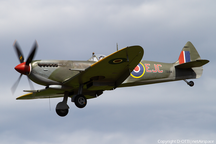 (Private) Supermarine Spitfire Mk XVI (G-MXVI) | Photo 368709