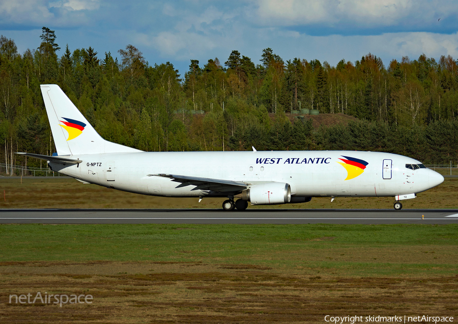 West Atlantic UK Boeing 737-436(SF) (G-NPTZ) | Photo 318460