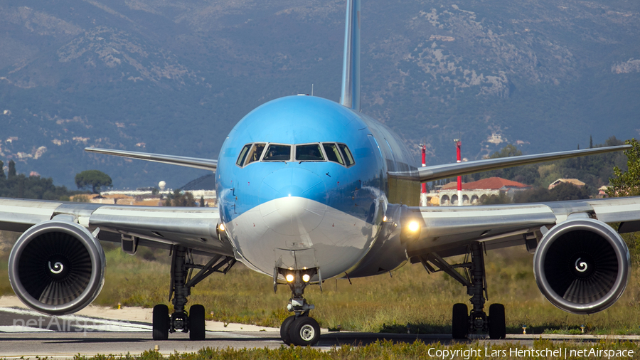 TUI Airways UK Boeing 767-304(ER) (G-OBYH) | Photo 355159