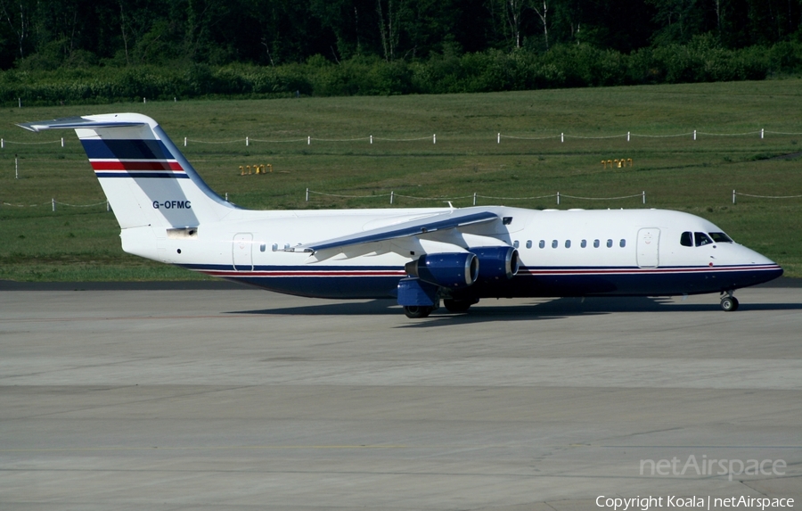 Flightline BAe Systems BAe-146-RJ100 (G-OFMC) | Photo 565837