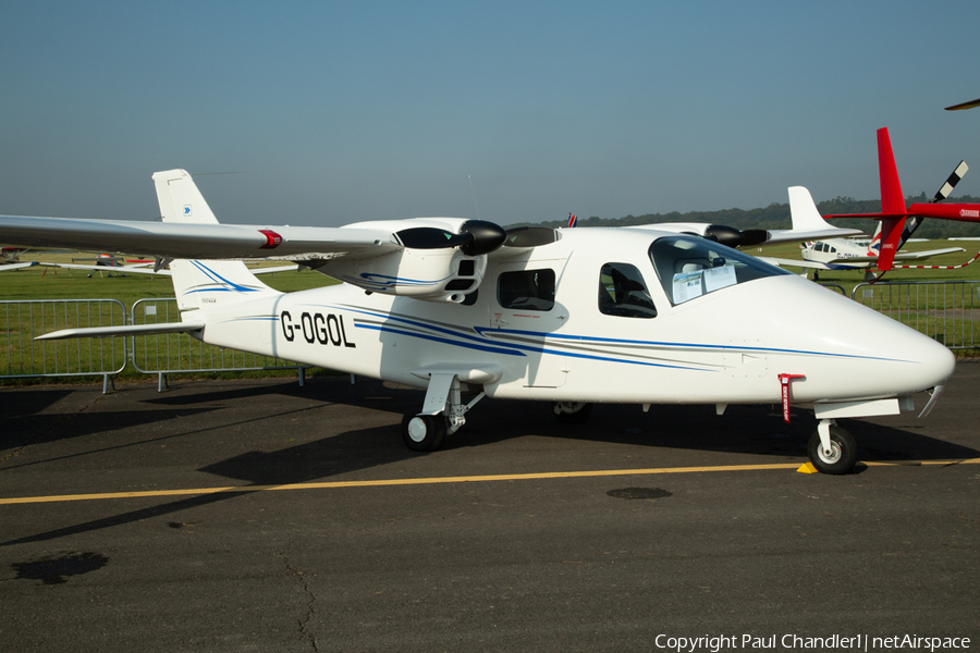 (Private) Tecnam P2006T (G-OGOL) | Photo 472231
